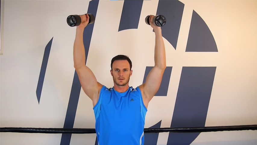 Training to strengthen the trapezius muscles 3